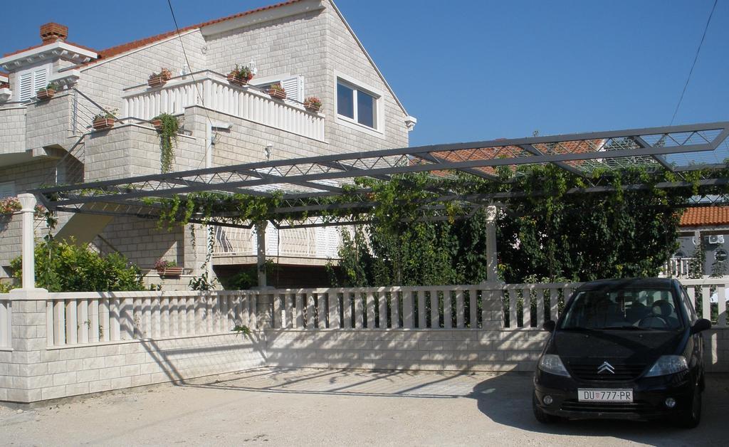 Apartments Sunce 米利尼 外观 照片