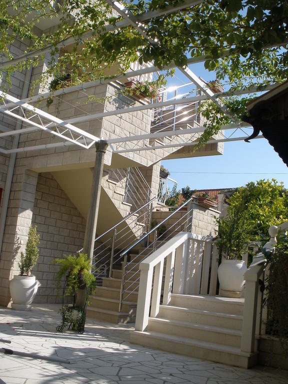 Apartments Sunce 米利尼 外观 照片